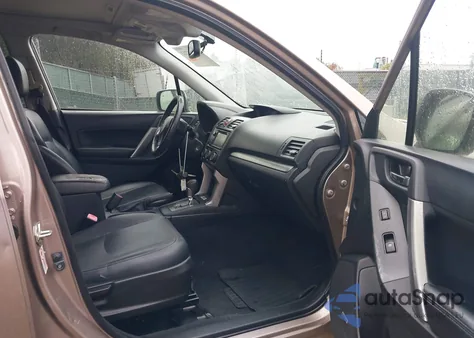 2015 Subaru Forester 2.5I Limited z USA, uszkodzony, nr VIN JF2SJARC8FH817978